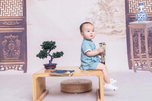 黑龙江宝宝多久开始攒肚